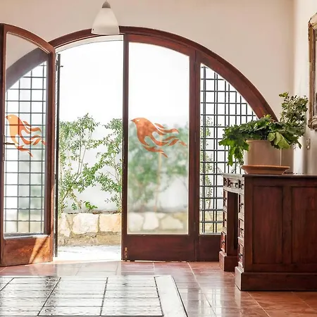 La Fenice By Wonderful Italy * Castellammare del Golfo